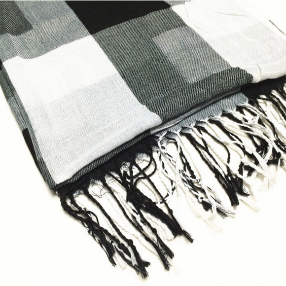 🍒1 LEFT classic 🧣 scarf plaid black white print - Picture 5 of 7